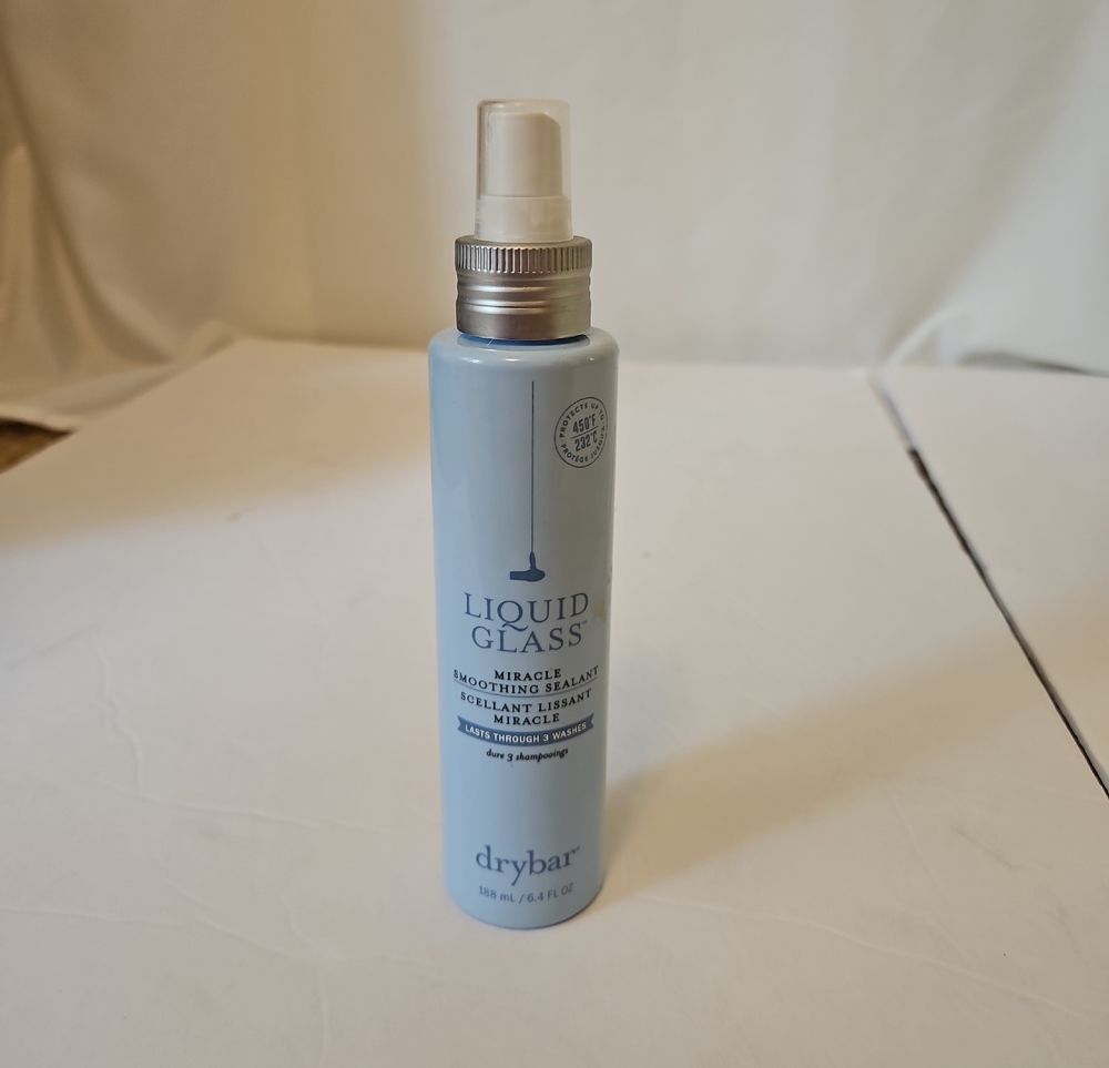 NWOT Drybar Liquid Glass Smoothing Sealant